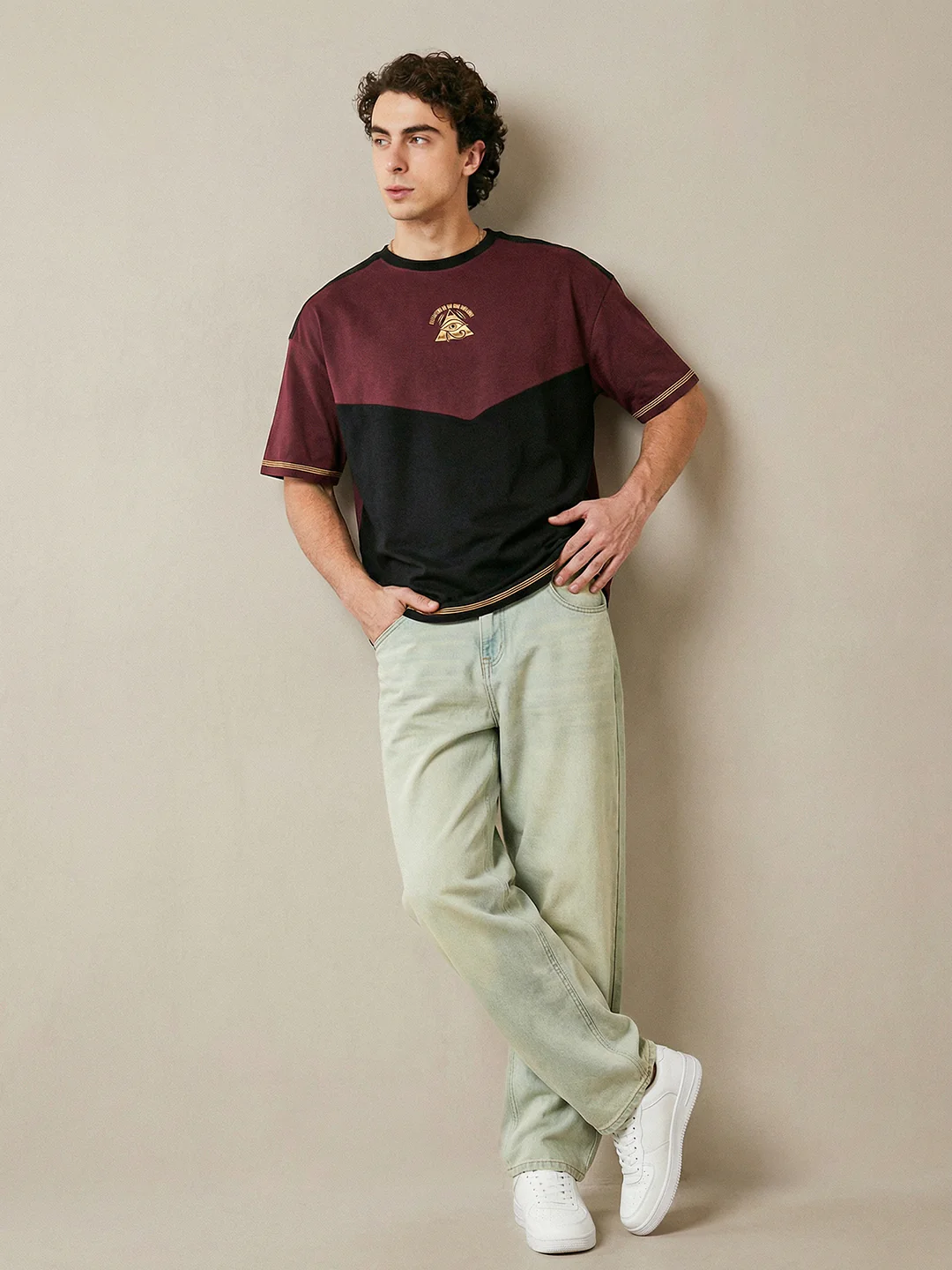 Free Moon Dynasty Oversized T-Shirt - Black & Maroon - Image 3