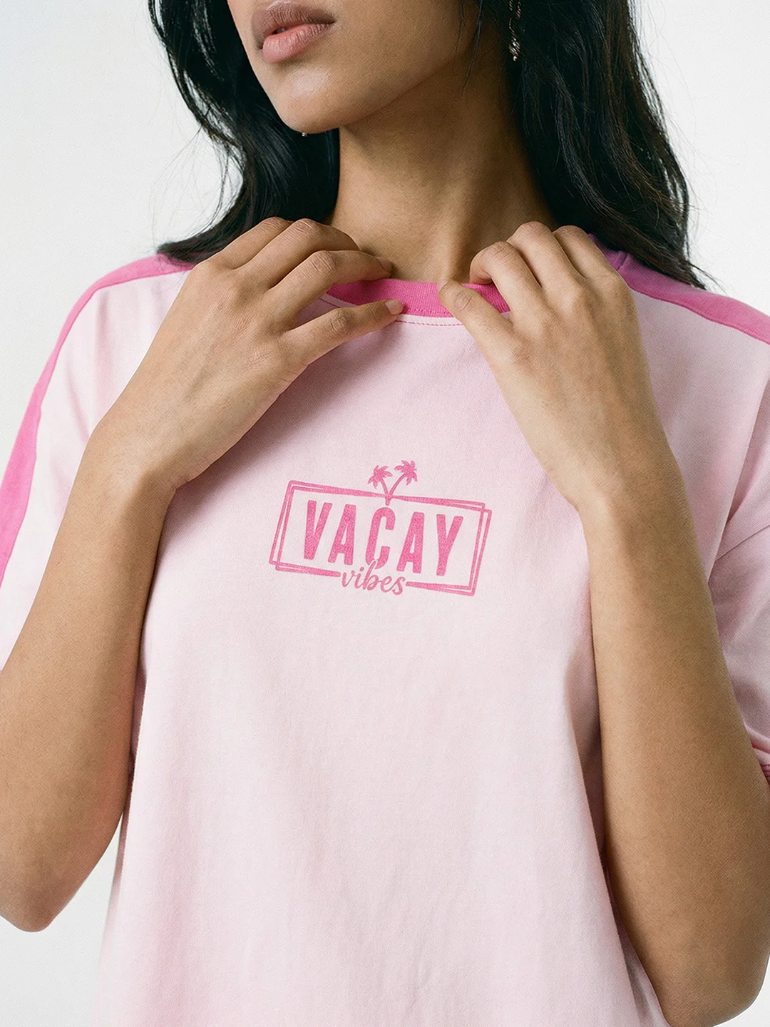Full Chill Vacay Vibes Women Oversized T-Shirt - Pink & LT Pink - Image 4