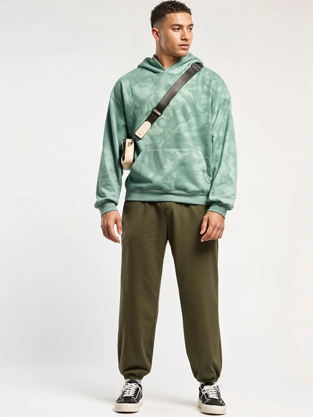 Manglo Green Tie Dye Oversized Hoodie - Image 3