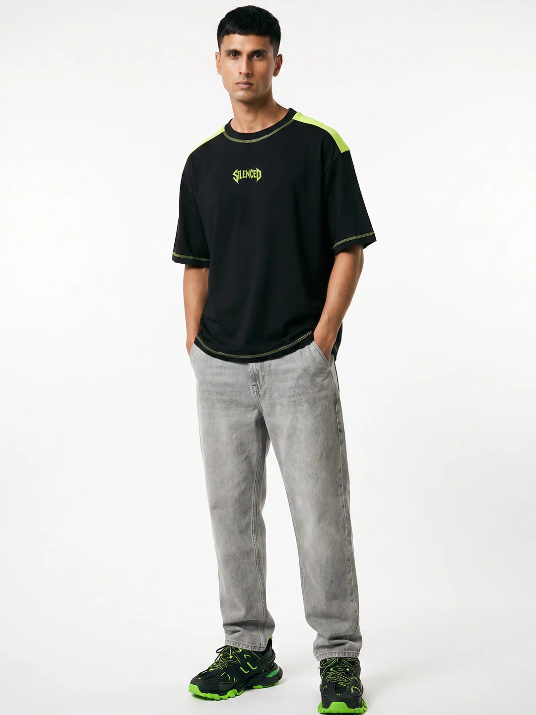 Silenced Oversized T-Shirt - Contrast 5 Thread Black & F.Green - Image 3