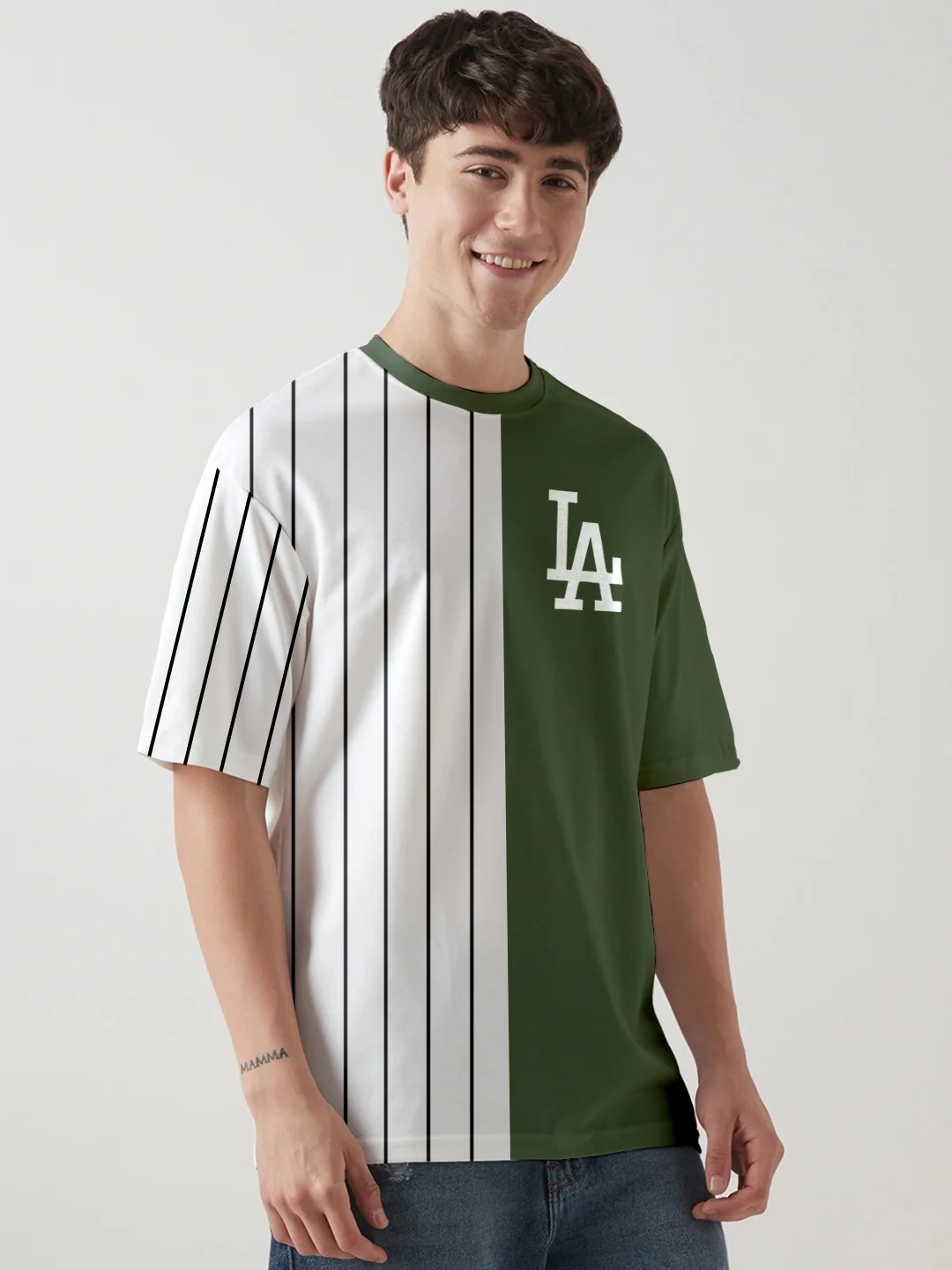 LA Originals Oversized T-Shirt - Image 3