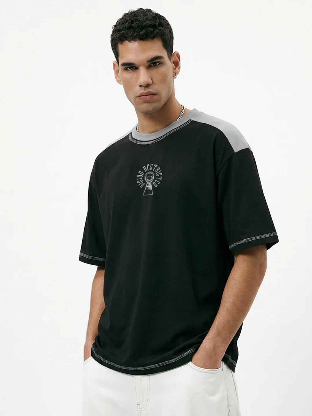 Vision Restricted Oversized T-Shirt - Black & L.T.Grey - Image 2