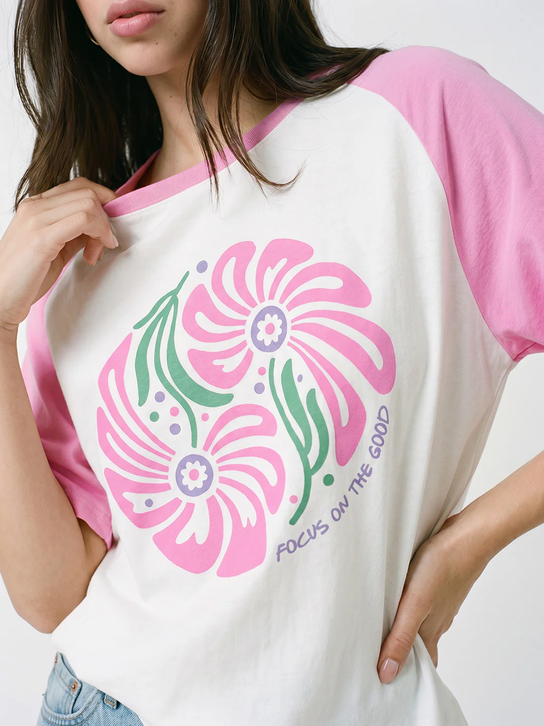 Focus on the Good Women Oversized T-Shirt - Multi Color - Image 4