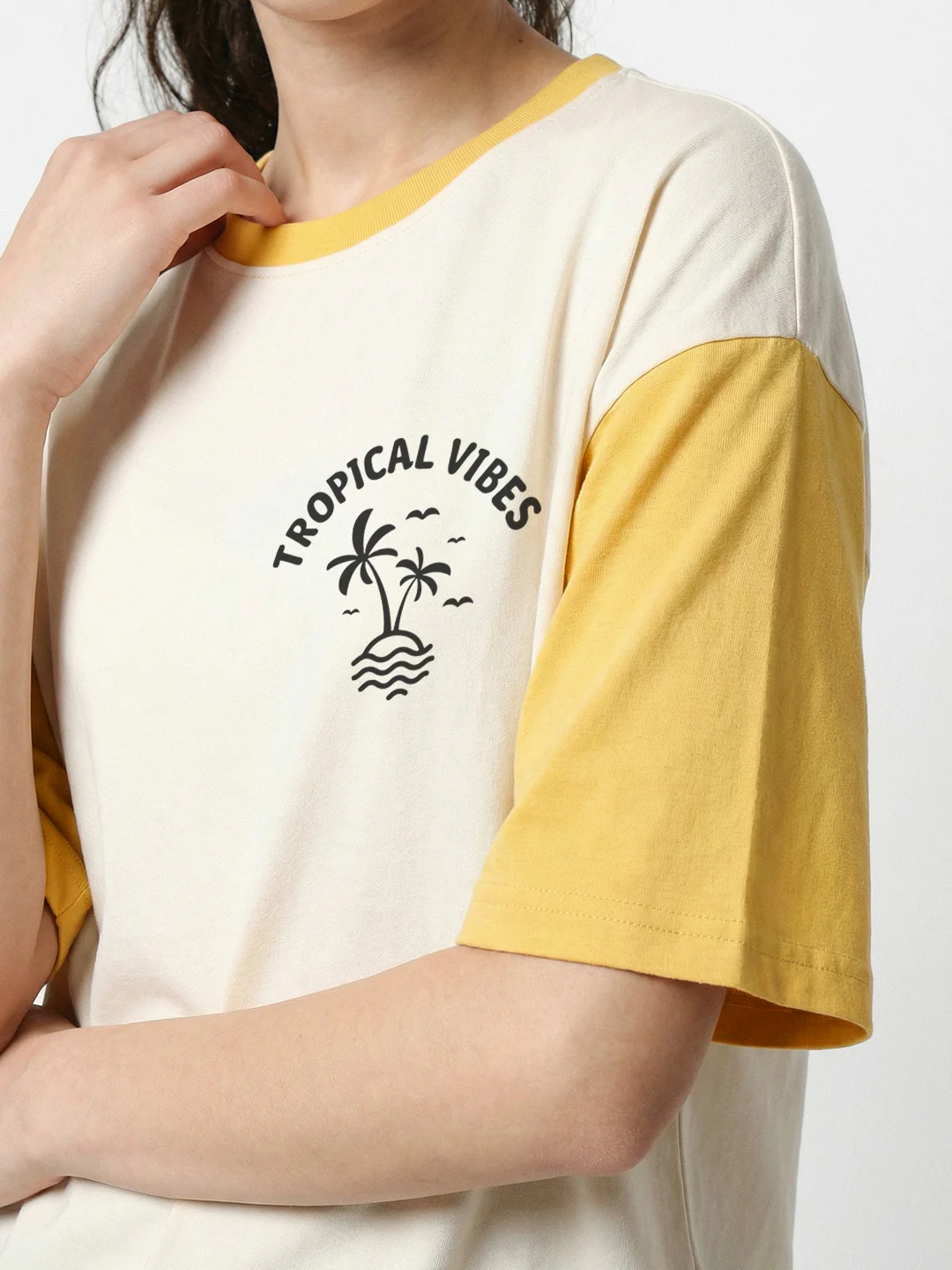 Tropical Vibes Women's Oversized T-Shirt - Off White/Golden Yellow - Image 4