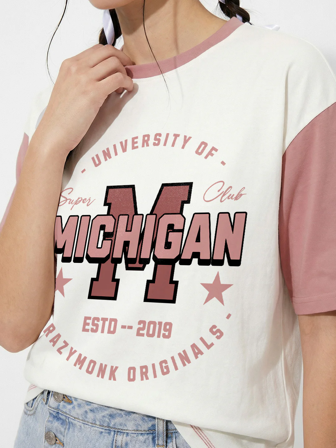 University of Michigan Women's Oversized T-Shirt - Off White/ Coral Haze - Image 4