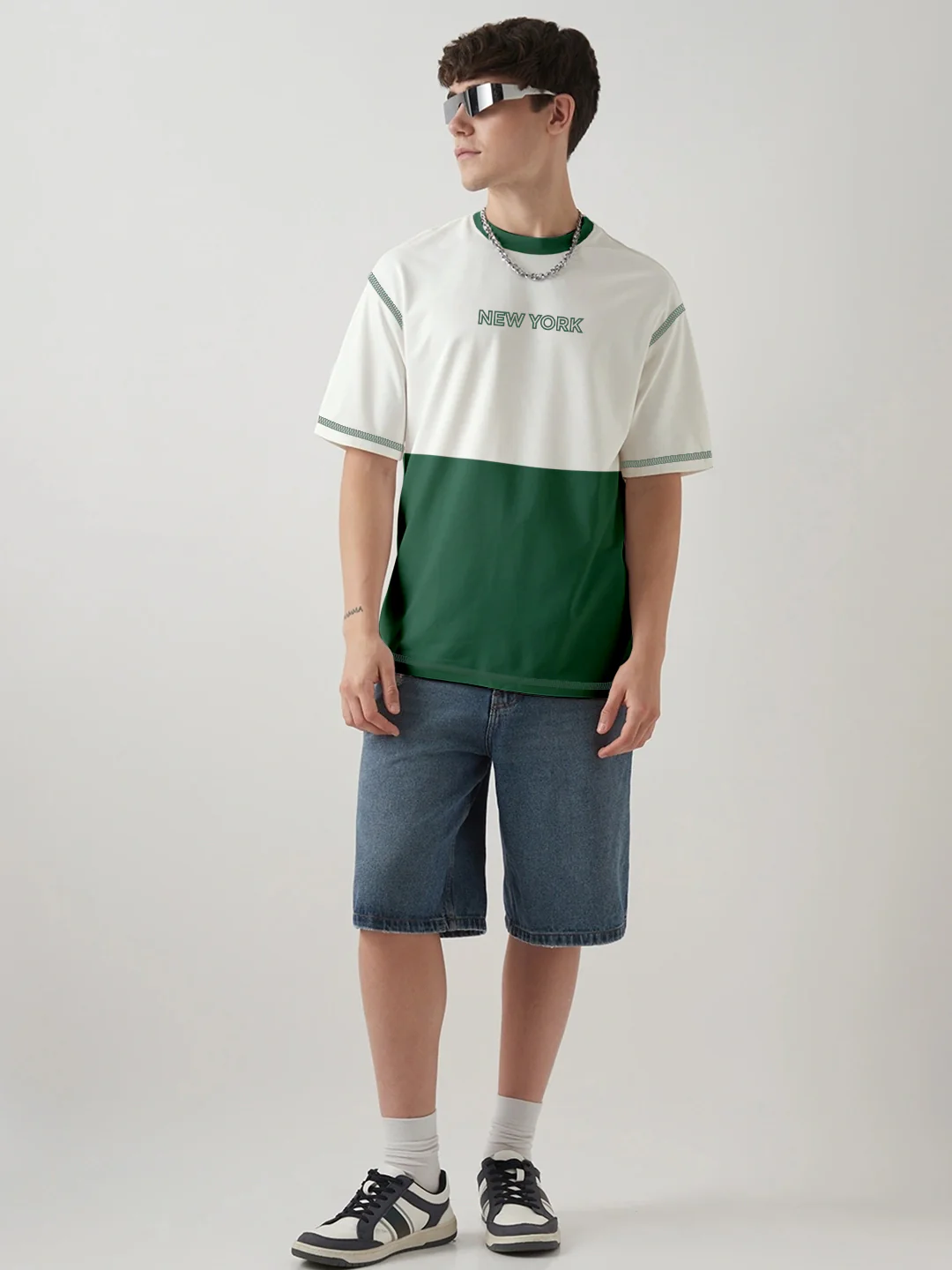 Newyork Oversized T-Shirt - Off White & Bottle Green - Image 3