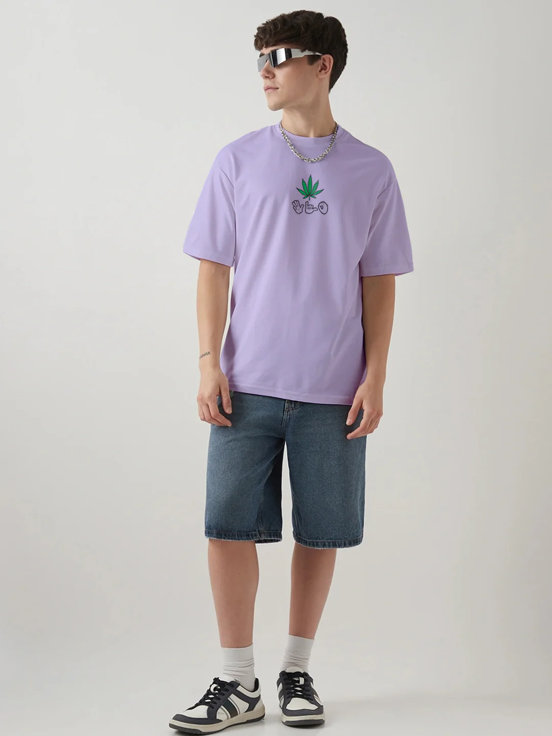 Peace and Love Oversized T-Shirt - Image 3