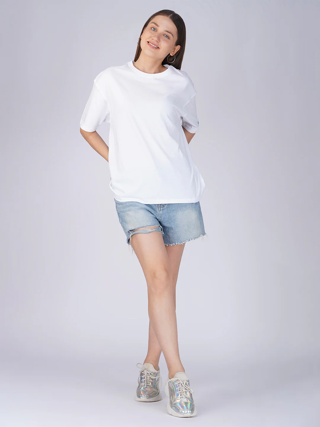 Plain White Women Oversized T-Shirt - Image 2