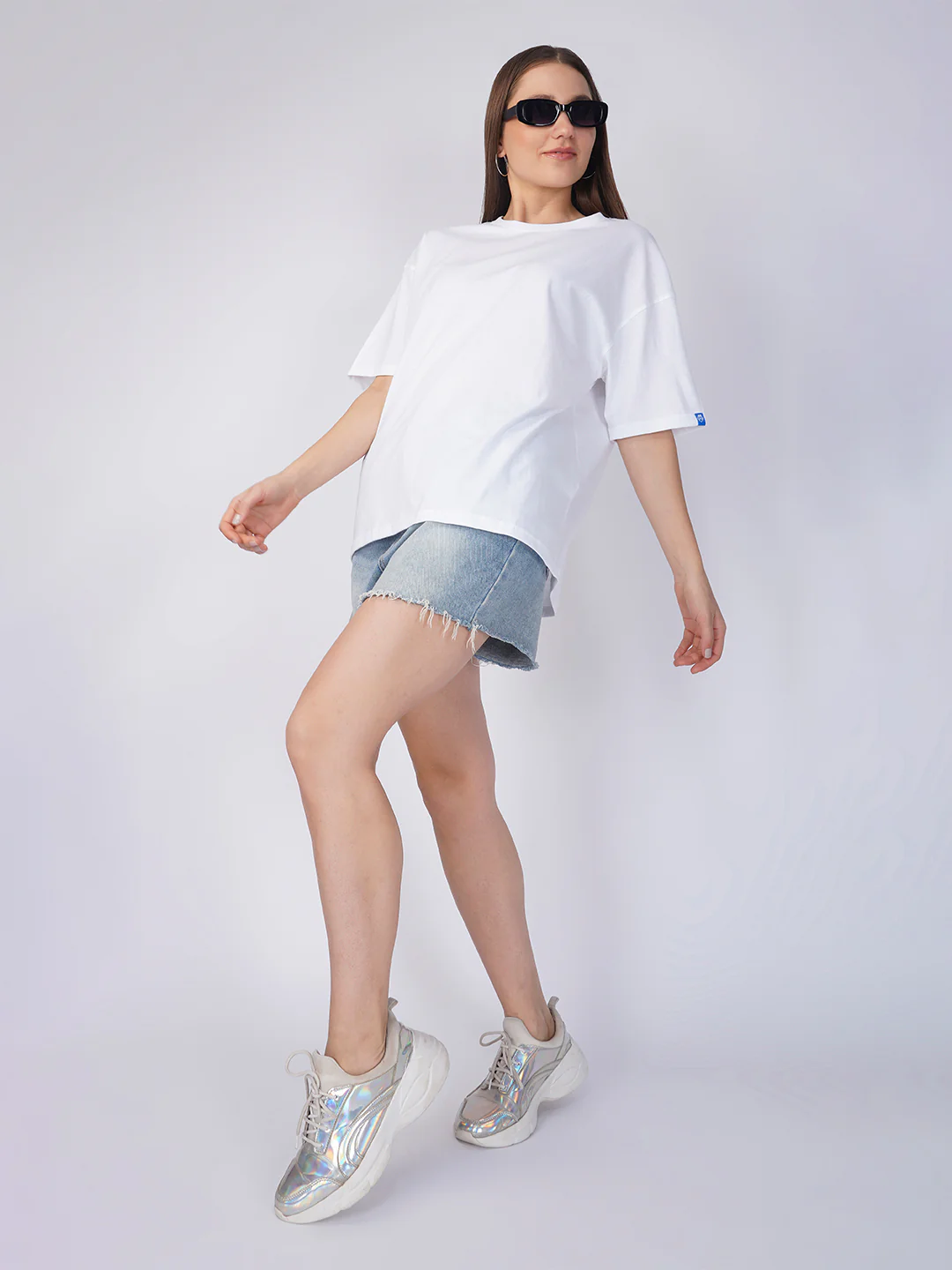 Plain White Women Oversized T-Shirt - Image 4