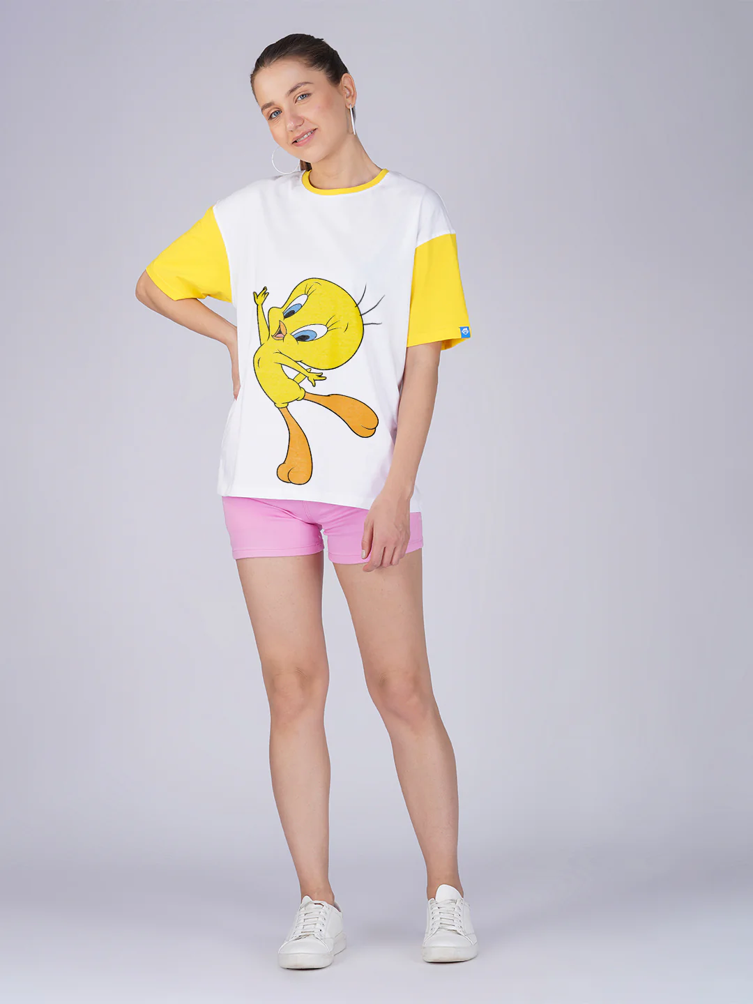 Tweety Bird Women Oversized T-Shirt - Image 4